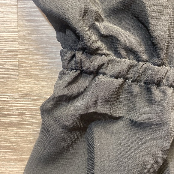 Lane Bryant Elegant Black and Gold Graphic Blouse with Relaxed Fit Size 16 - Picture 9 of 9